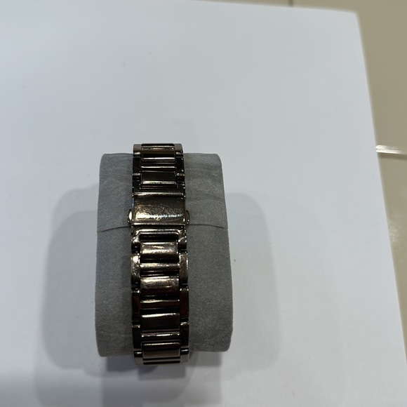 Michael Kors Kinley brown watch with crystals. Excellent condition. - Picture 4 of 4